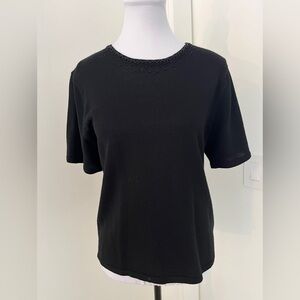 VINTAGE Black Short Sleeve Sweater Delicate Bead Detail Casual Day to Night Chic